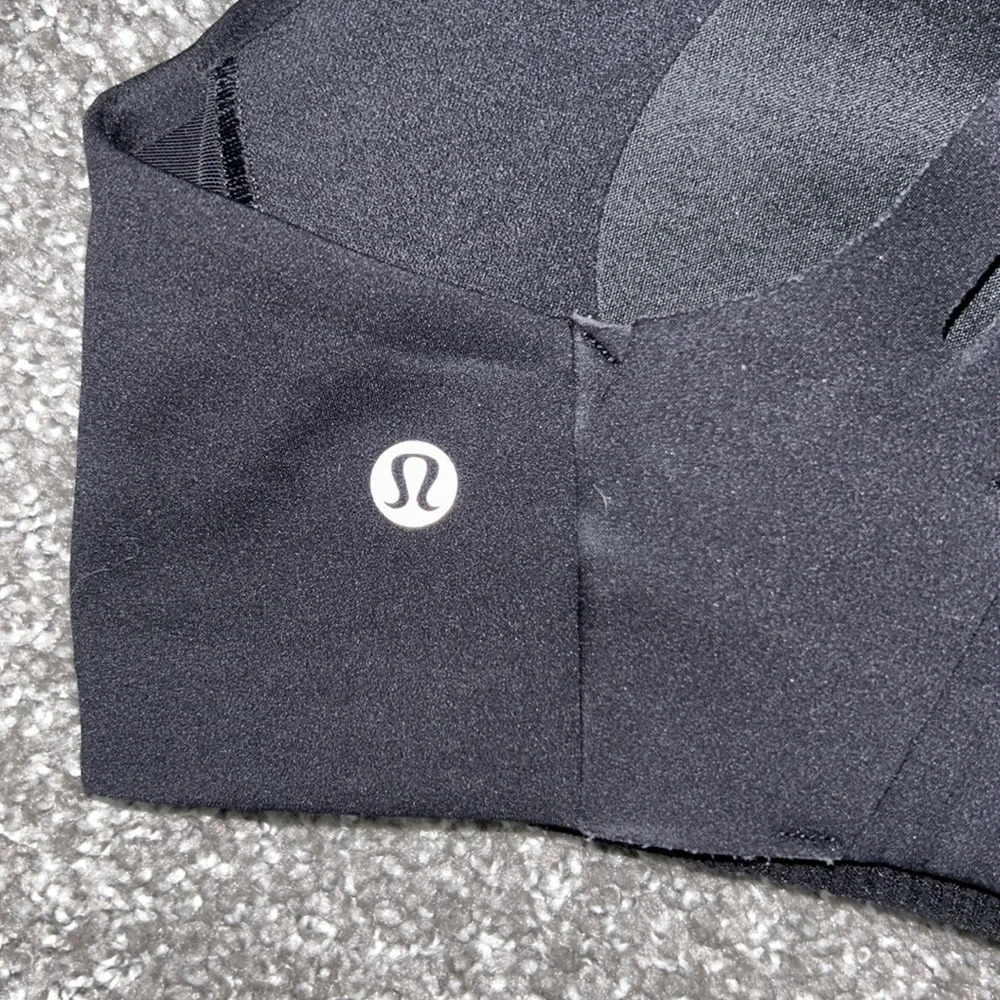 Lululemon - Picture 3 of 7